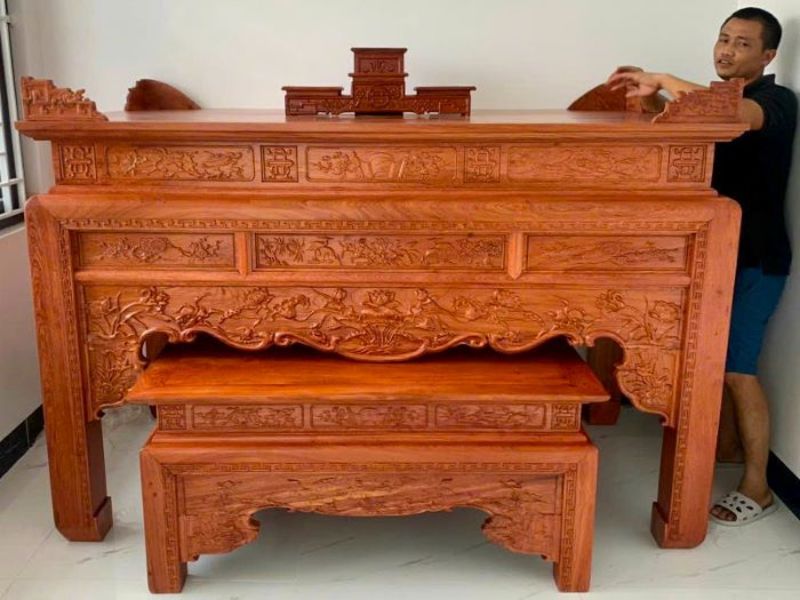 Chọn địa chỉ sản xuất bàn thờ uy tín để có được sản phẩm tốt, bền bỉ, hợp phong thủy