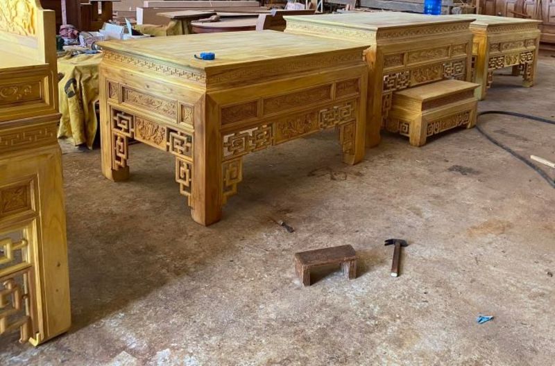 Xưởng sản xuất bàn thờ gỗ hương đẹp, báo giá cạnh tranh