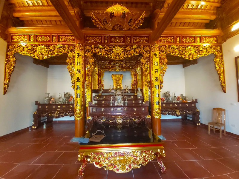 Cửa võng phòng thờ