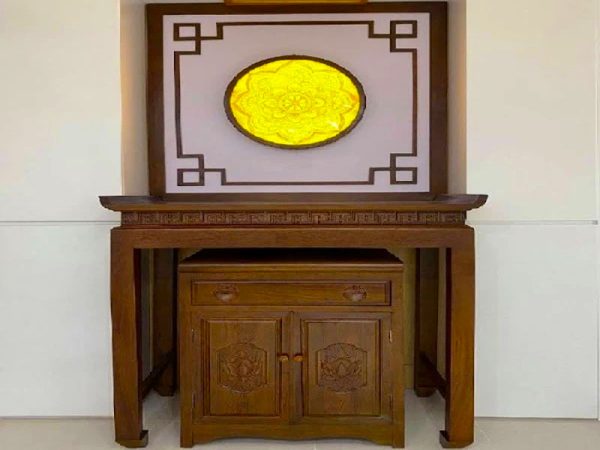 Mẫu bàn thờ đứng chung cư BCC0020-3